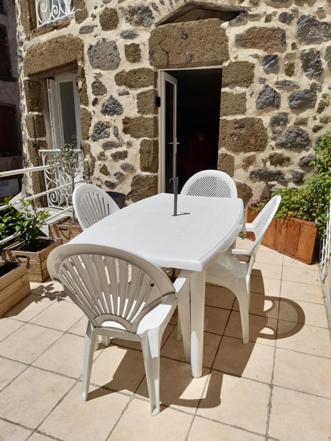 Tour Medievale De L'An Mille Apartment Loudes Екстериор снимка